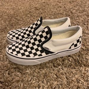 NWOB Youth Classic Checkered Vans